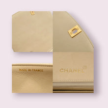 Load image into Gallery viewer, Chanel Diana 25
