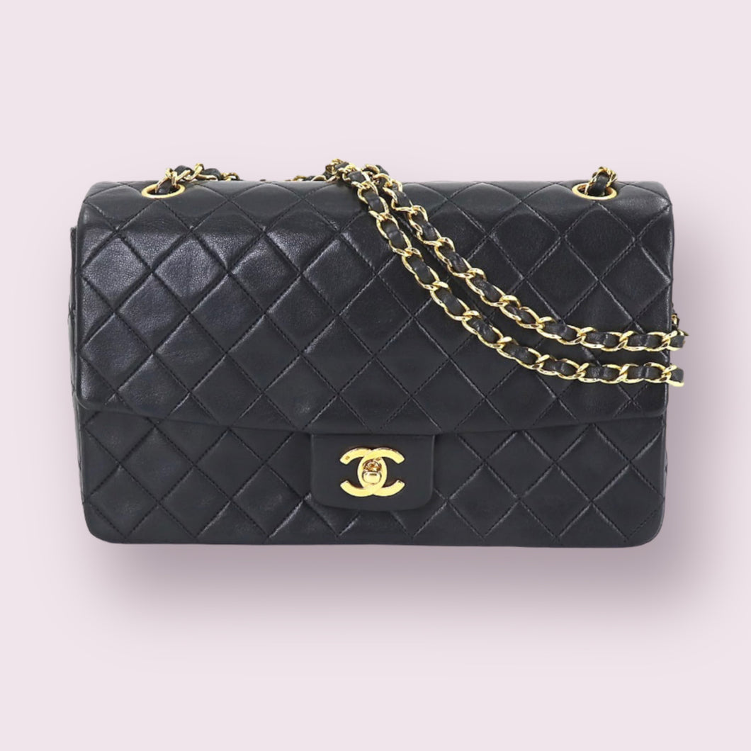 CHANEL Vintage Bag