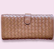 Load image into Gallery viewer, Bottega Veneta Wallet
